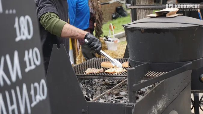 Як минув перший день ювілейного Food Fest у Луцьку (фото)