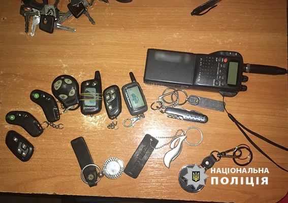 Злочинна банда продавала на Волині крадені в Європі елітні авто (фото)