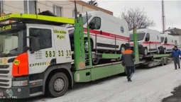 Волинська «швидка» отримала нові авто для порятунку хворих на COVID-19 (фото)