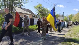 Дуже юний: у Луцькому районі попрощалися із воїном Юрієм Радчуком (фото)