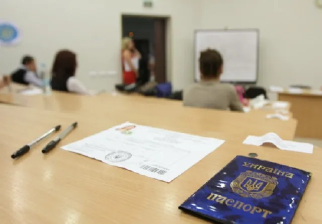 Світло під час ЗНО в школах не зникне, – «Волиньобленерго»