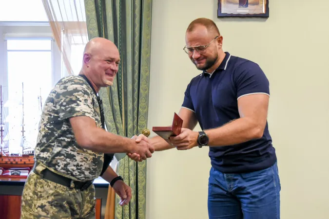 Двоє лучан отримали нагороди від Зеленського та Залужного (фото)