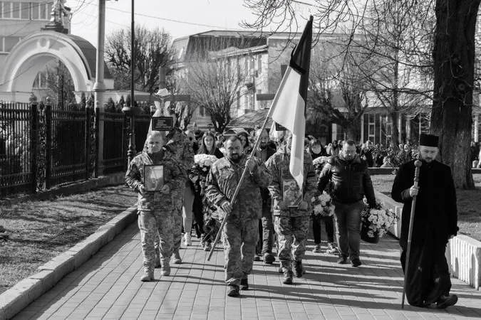 У Луцьку попрощалися з Юрієм Оверчуком та Олександром Пашківським (фото)