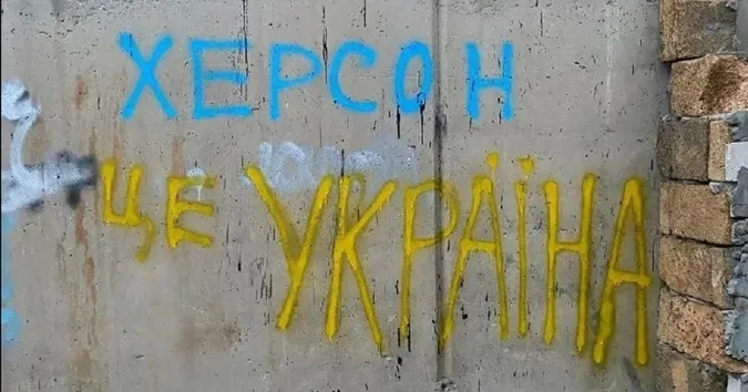 У Херсоні окупанти посилюють заходи безпеки через партизанів