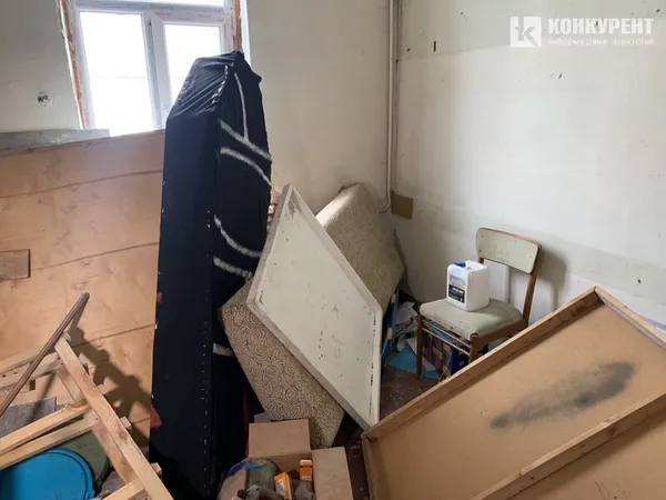 Депутати Луцькради інспектували Гостинний двір Прайзлерів, в якому буде готель (фото, відео)