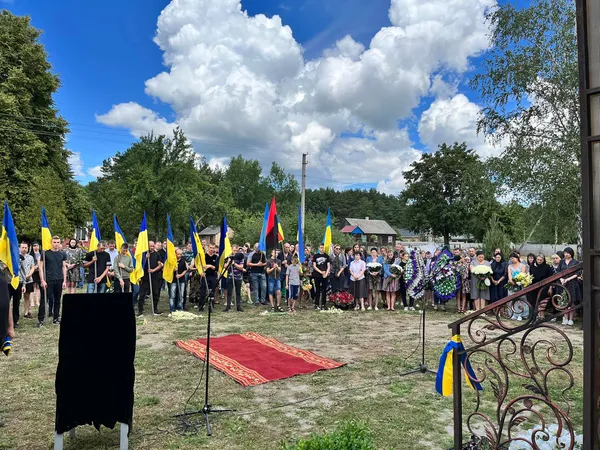 На Ковельщині попрощалися із загиблим на війні Петром Богданом (фото)