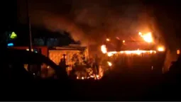 У Луцьку почалася пожежа на автостанції (відео)