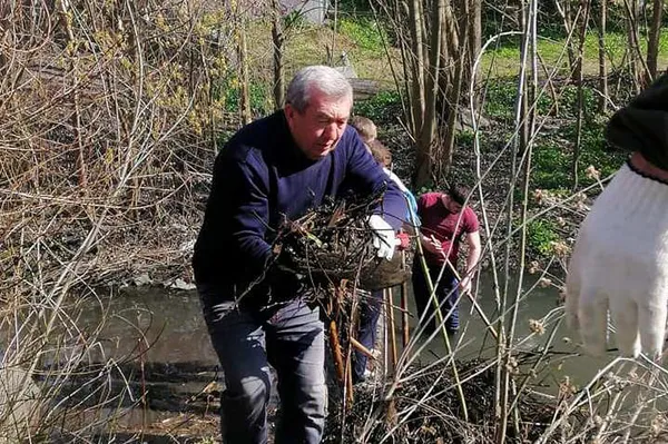 В День довкілля у Луцьку розчистили Сапалаївку (фото)