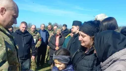На Волині попрощалися із молодим воїном Віктором Красноперою (фото)