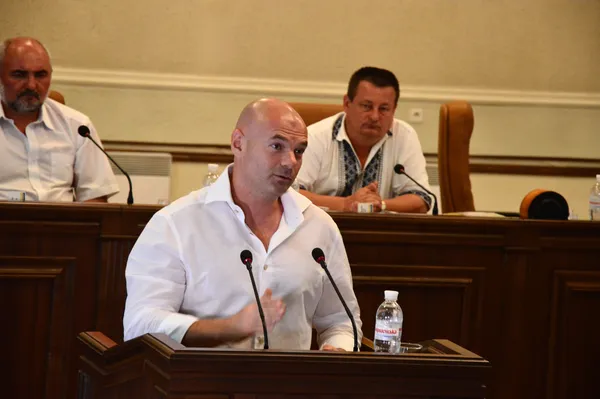 Ігор Палиця отримав орден від атовців