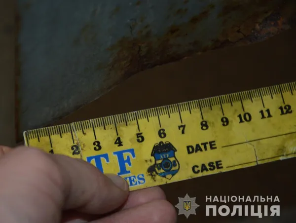Відгинав металеві двері: волинянин обчистив два кіоски на ринку (фото)