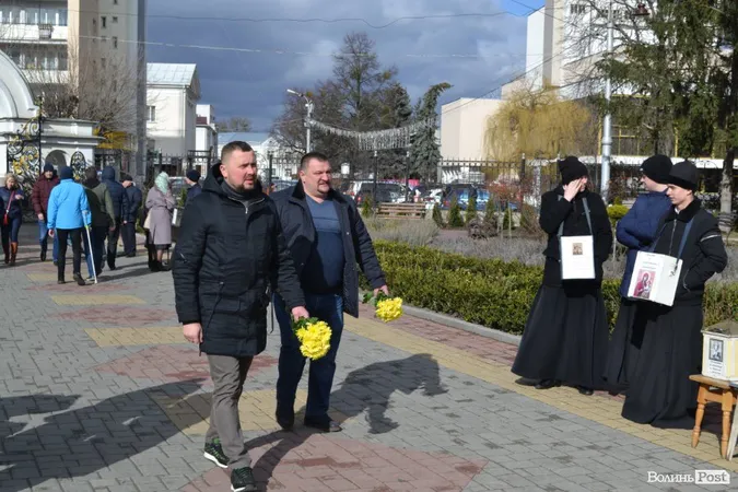 Луцьк прощався із журналістом Юрієм Яцюком (фото)