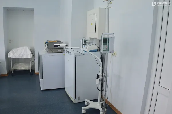 «Дівчата плачуть, коли доводиться обрізати волосся», – медсестра розповіла, як лікують онкохворих дітей у Луцьку