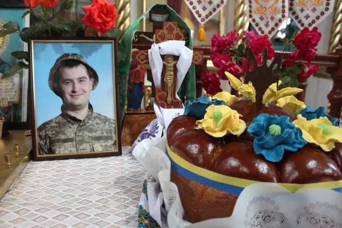 У Луцькому районі попрощалися із 22-річним бійцем Романом Карпюком (фото)