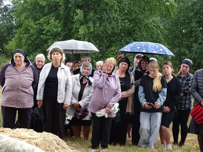 Турійщина попрощалася із Захисником України Валерієм Кікавським
