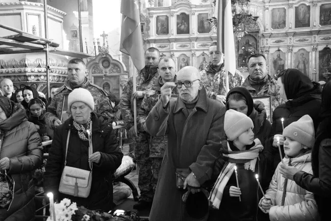 У Луцьку прощались одразу з трьома полеглими Героями (фото)