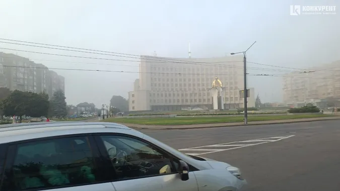 Сайлент Хілл по-луцьки: місто в тумані (фото)