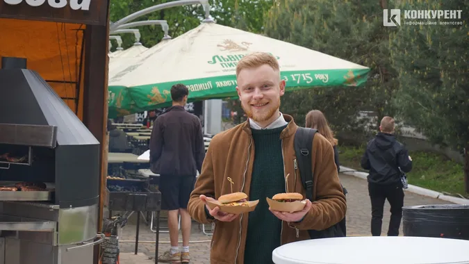 Як минув перший день ювілейного Food Fest у Луцьку (фото)