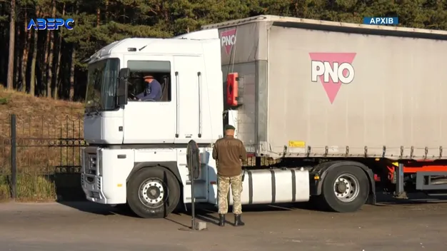 Люстрований і поновлений волинський митник відсудив понад 700 тисяч і гайнув до Лас-Вегаса (відео)