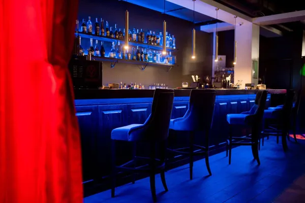В ресторані-караоке George`s Club діють спеціальні пропозиції*