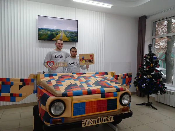 «Квітка демократії»: луцький художник візьме участь у створенні муралу в Берліні
