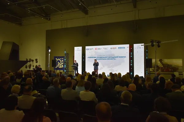 «Реформа непроста», – Тарас Шкітер про нововведення у профільній середній освіті (фото)