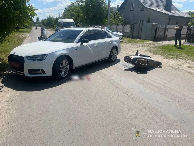 Дві ДТП з двоколісним транспортом за добу на Ковельщині: постраждали водії (фото)