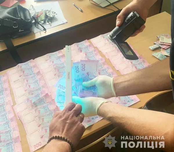На Волині посадовець погорів на хабарі (фото)