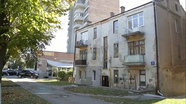У Луцьку старому будинку подарували нове життя (фото)