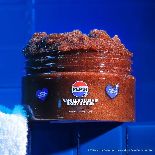 Pepsi створила доглядову косметику з ароматами своїх напоїв