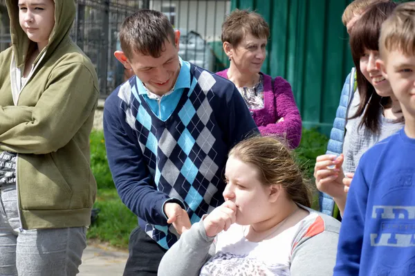 Лікування псами: у Луцьку відбулося заняття для діток (фото)