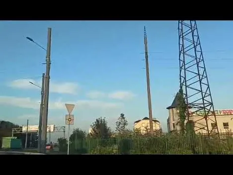Під Луцьком біля «Епіцентру»впав стовп