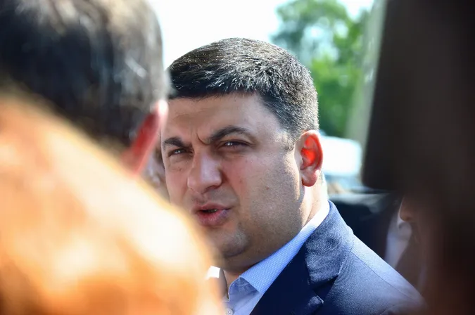 Як Гройсман волинських «дорожників» на «детектор брехні» відправляв (фоторепортаж)