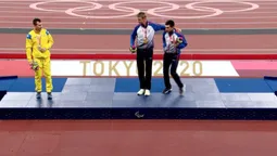 Український легкоатлет відмовився фотографуватися з росіянами на п’єдесталі (фото)