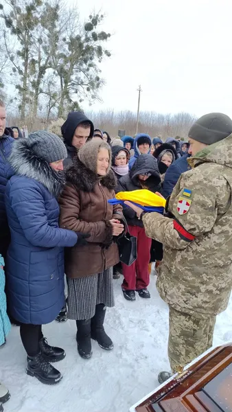 Був батьком шістьох дітей: на Волині попрощалися з захисником Віктором Калушем