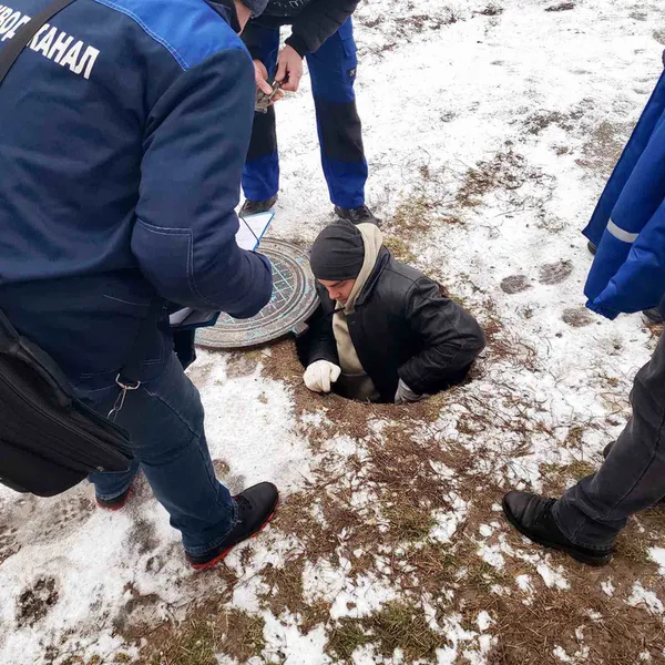 Не платили: у Луцьку боржникам відключають водопостачання (фото, відео)