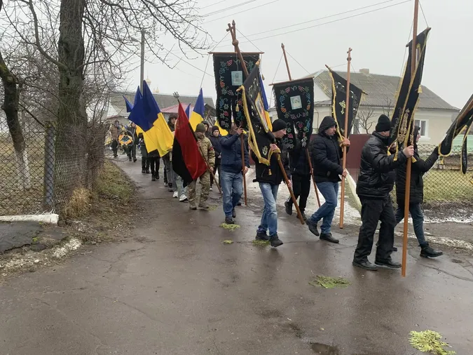 На Волині попрощалися із воїном Юрієм Сапіжуком (фото)