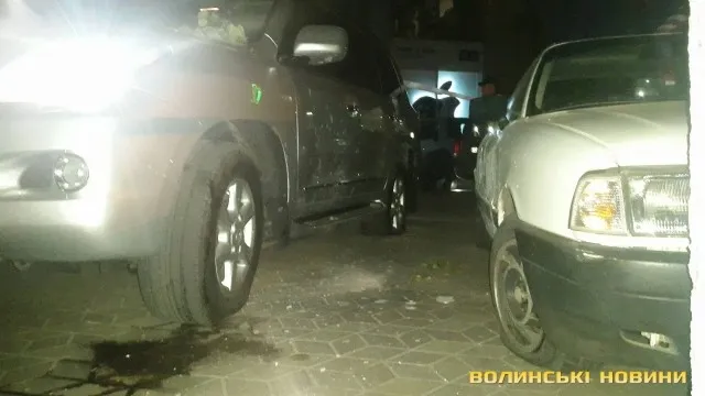 У Луцьку біля «Опери» вибухнула автівка