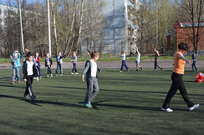 На Волині на уроці фізкультури померла першокласниця