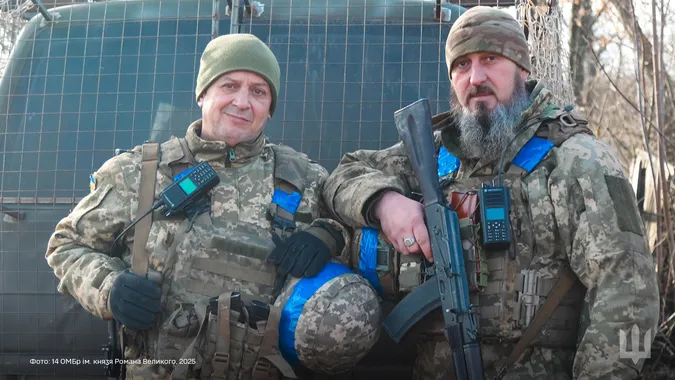 Дробовик проти дронів і кілометри під загрозою атаки: як бійці волинської бригади доставляють усе необхідне на передову (фото)