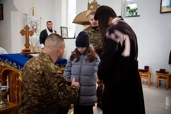 На Волині рідним полеглих гвардійців передали державні нагороди (фото)