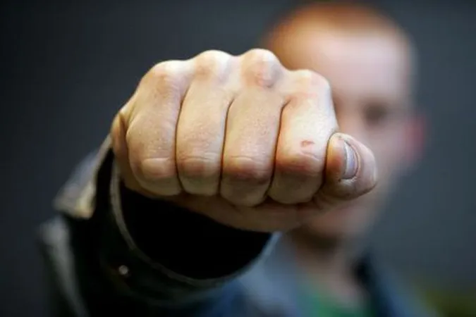 Під час п'янки волинянин побив жінку, вона – в реанімації