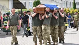 У Луцьку провели в останню путь захисника Сергія Геру (фото)