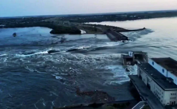 Вранці – пік розливу, а до кінця тижня Каховське водосховище перестане існувати, – «Укргідроенерго»