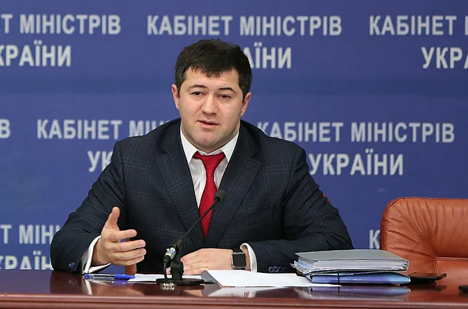 ДФС пропонує зменшити норму безподаткового ввезення товарів усемеро 
