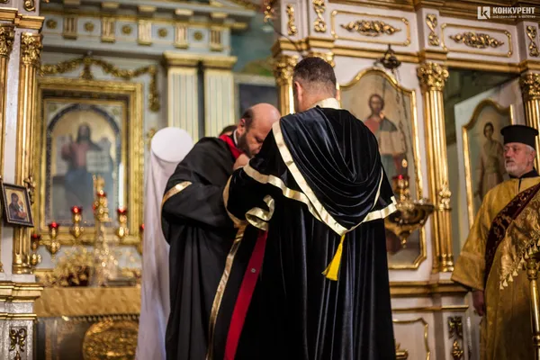 Митрополиту Михаїлу вручили звання почесного доктора Луцького НТУ (фото)