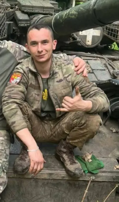 На Волині попрощалися з учасником бойових дій Артемом Гапончуком
