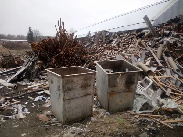На Волині показали, як сміття з міста потрапляє на полігон