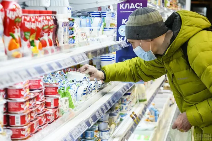 У Луцьку перевірять ціни в магазинах та аптеках