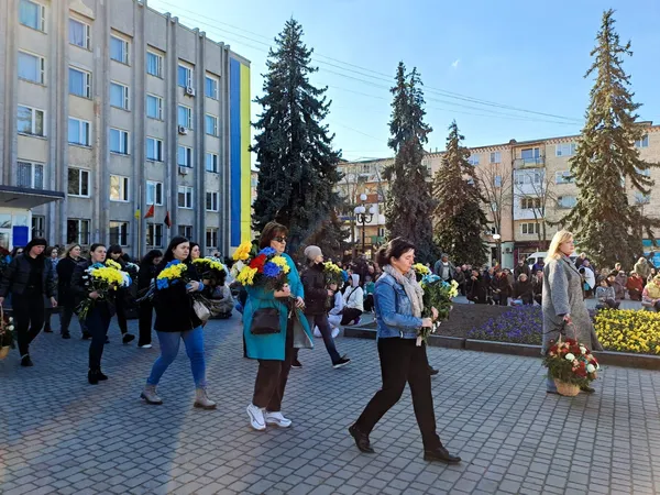 На Ковельщині попрощалися із молодими воїнами – Сергієм Левчуком та Михайлом Мончуком (фото)